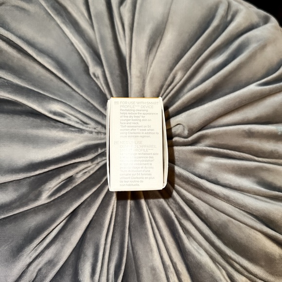 G💎Authentic New Clarisonic Revitalizing Cleanse Brush Head Replacement Rare One - Picture 9 of 10